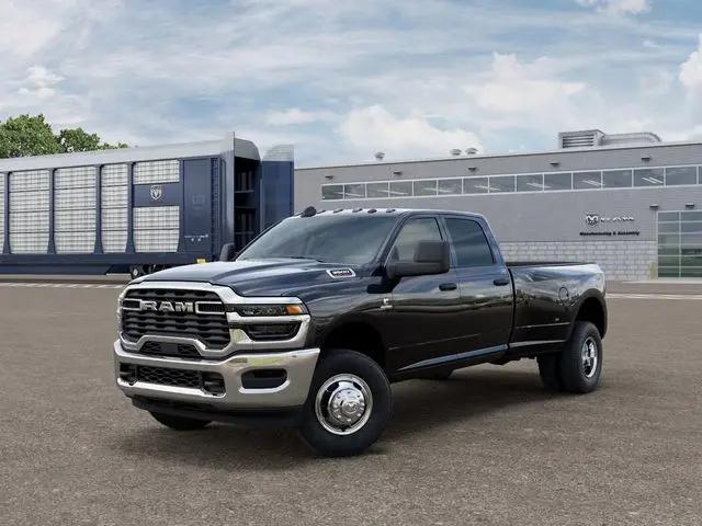 2026 Ram 3500 Tradesman Crew Cab 4x4 8' Box