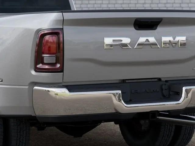 2026 Ram 3500 Tradesman Crew Cab 4x4 8' Box