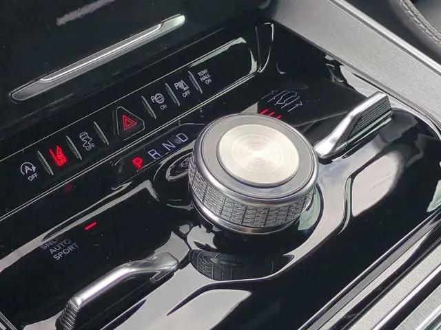 2026 Jeep Grand Wagoneer Limited Reserve 4x4