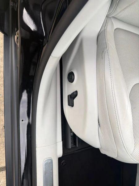 2019 Jeep Cherokee Limited FWD