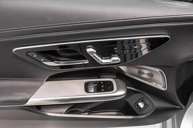 2026 Mercedes-Benz E-CLASS E 300 CLE 300