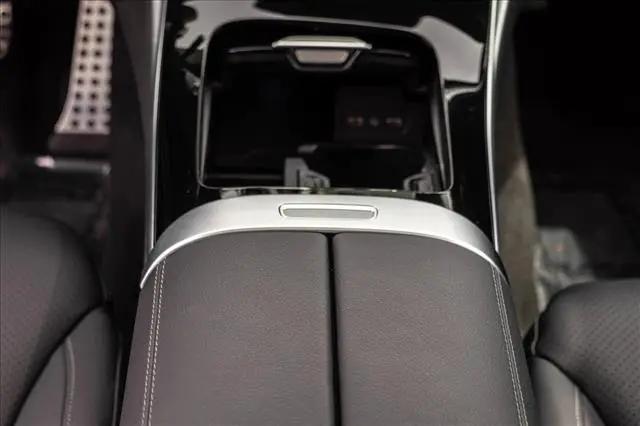 2026 Mercedes-Benz E-CLASS E 300 CLE 300