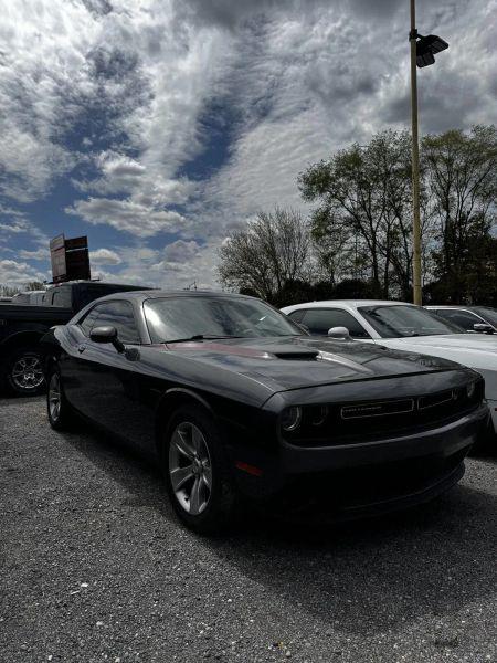 2016 Dodge Challenger SXT