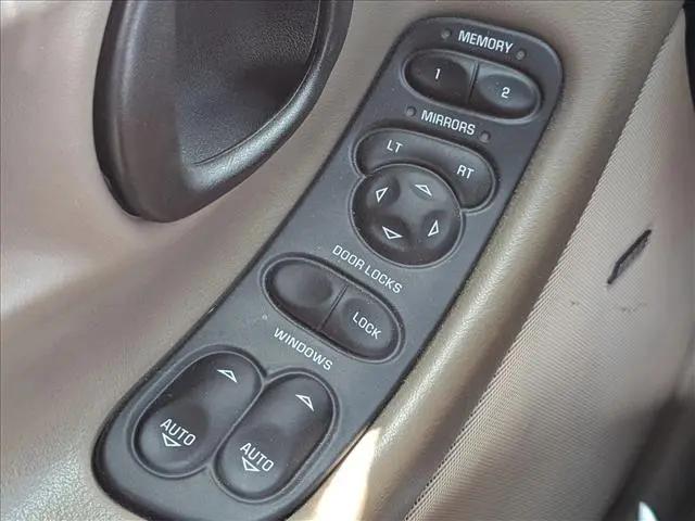 2003 Chevrolet Corvette Base