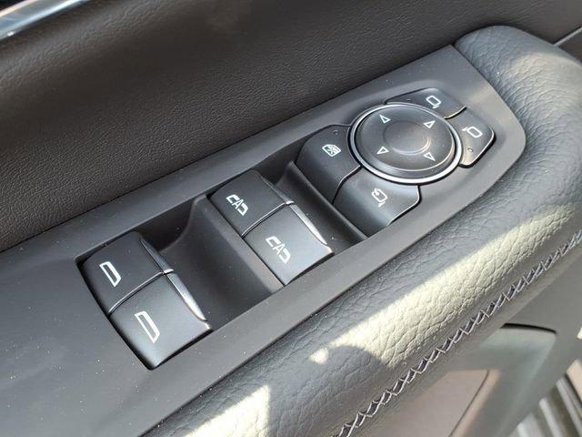 2026 GMC Yukon 4WD Denali
