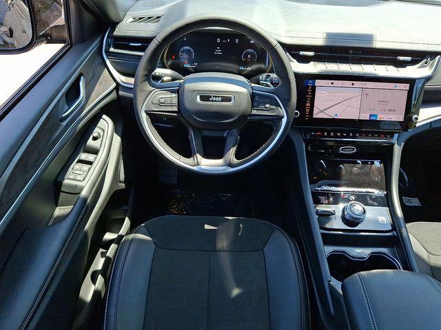 2026 Jeep Grand Cherokee L Altitude 4x4