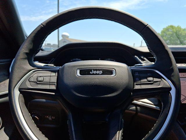 2026 Jeep Grand Cherokee L Altitude 4x4