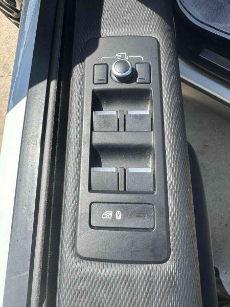 2021 Land Rover Discovery P300 S R-Dynamic