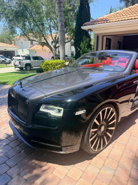 2018 Rolls-Royce Dawn Base