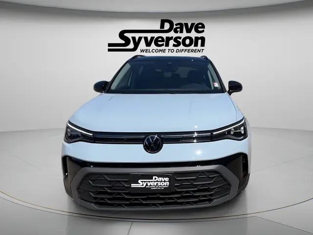 2026 Volkswagen Taos SE Black