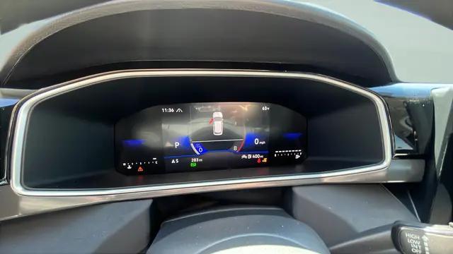 2026 Volkswagen Taos SE Black