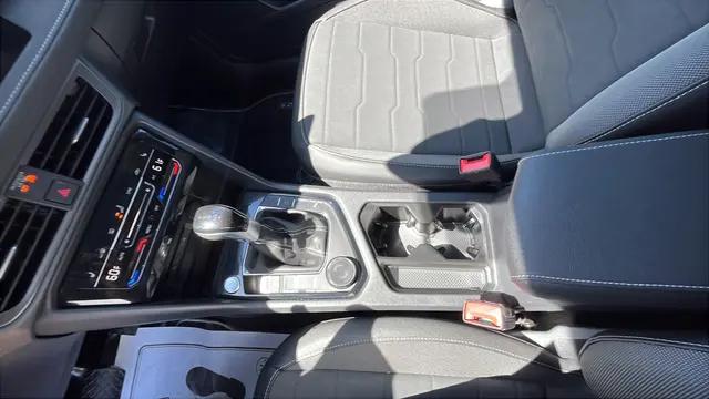 2026 Volkswagen Taos SE Black