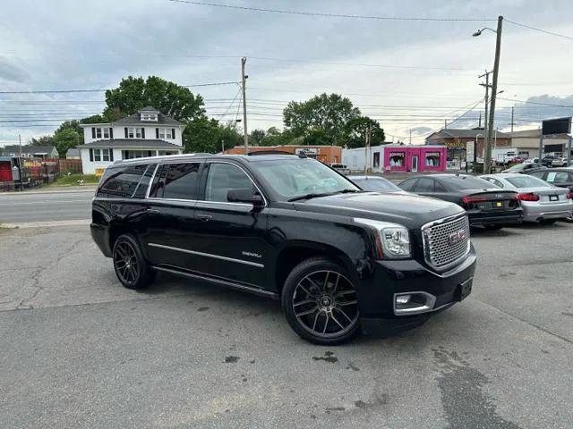 2017 GMC Yukon XL Denali