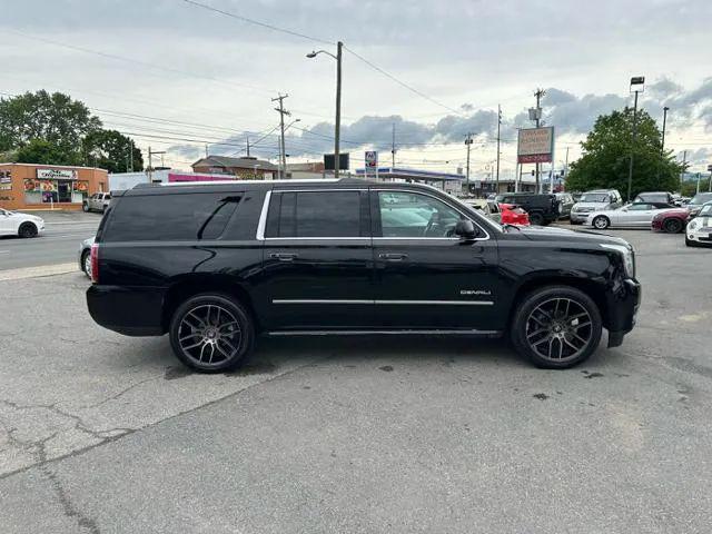 2017 GMC Yukon XL Denali