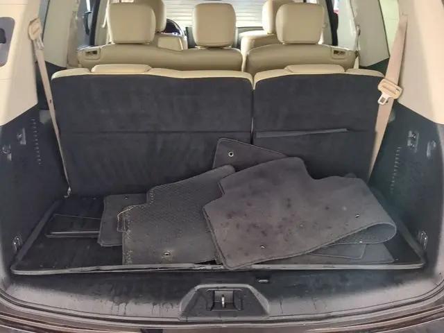 2017 Nissan Armada SL