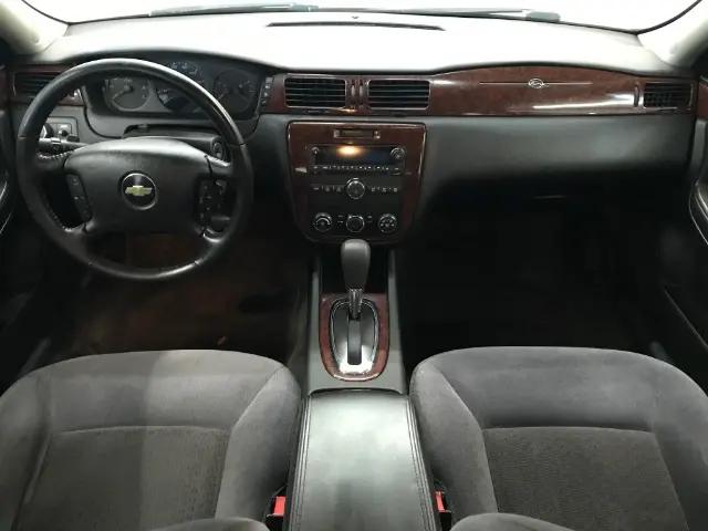 2011 Chevrolet Impala LS
