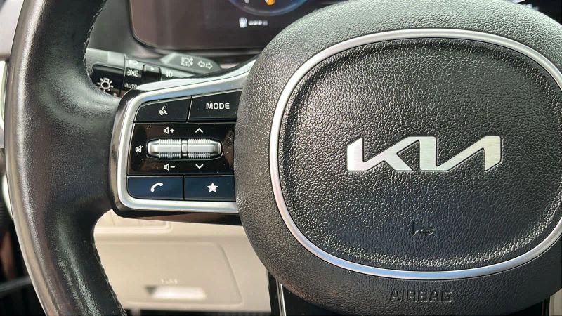 2024 Kia Carnival MPV SX Prestige