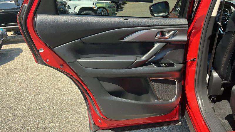 2022 Mazda CX-9 Touring Plus