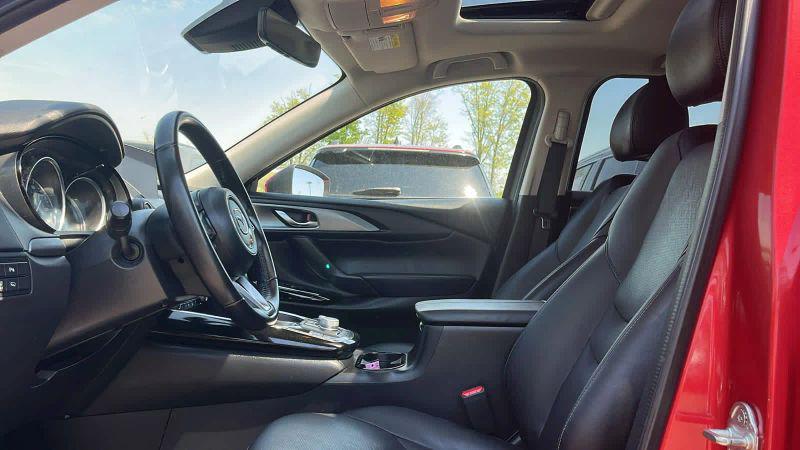 2022 Mazda CX-9 Touring Plus