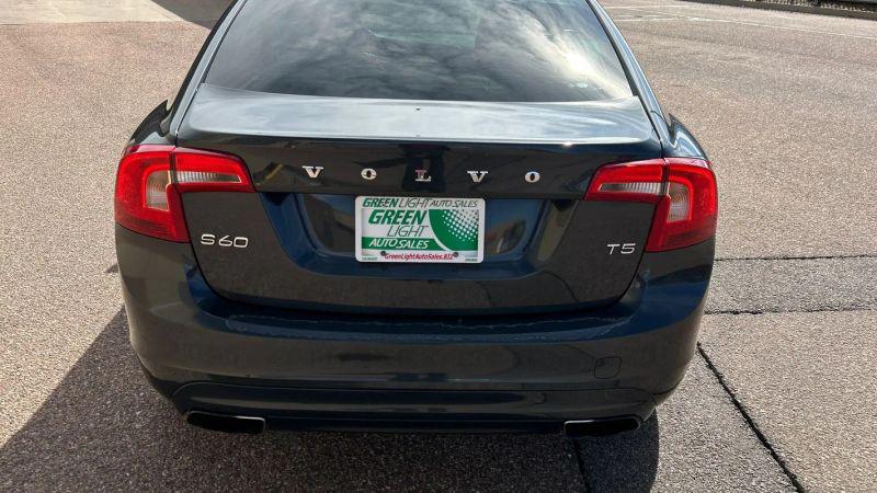2015 Volvo S60 T5 Premier