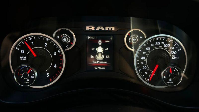 2022 Ram 2500 Big Horn Crew Cab 4x4 6'4" Box
