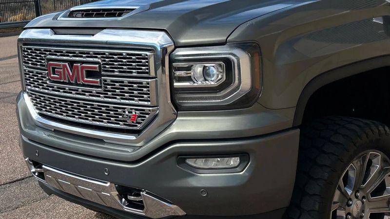 2017 GMC Sierra 1500 Denali