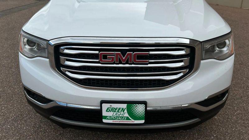 2019 GMC Acadia SLT-1