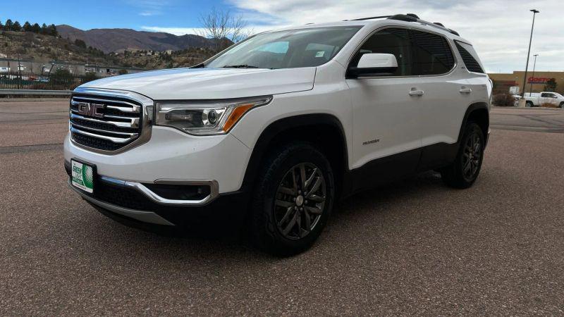 2019 GMC Acadia SLT-1