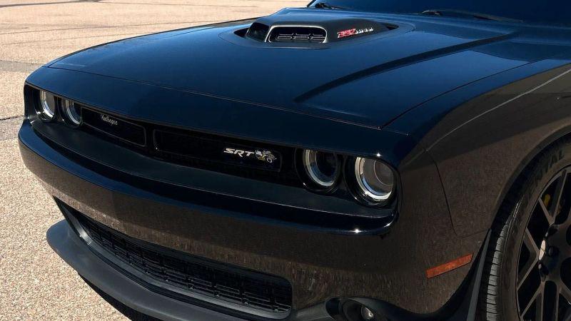 2015 Dodge Challenger R/T Scat Pack Shaker