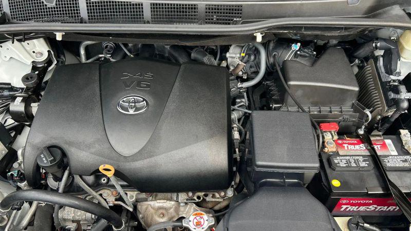 2018 Toyota Sienna Limited 7 Passenger