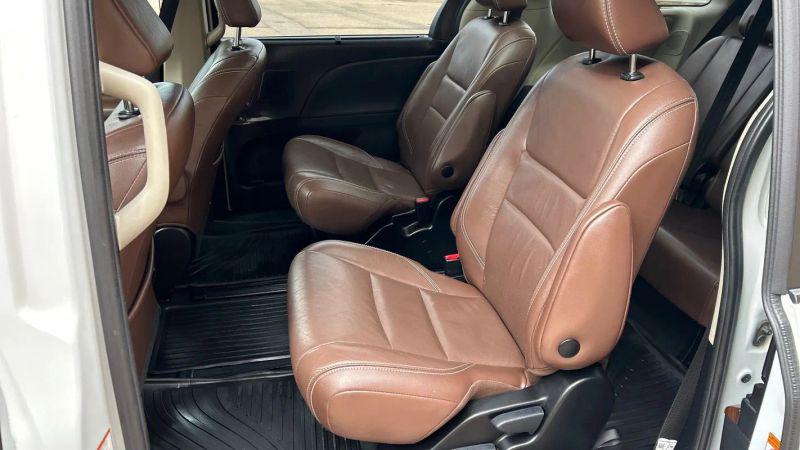 2018 Toyota Sienna Limited 7 Passenger