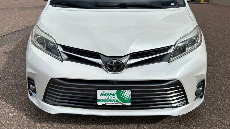 2018 Toyota Sienna Limited 7 Passenger