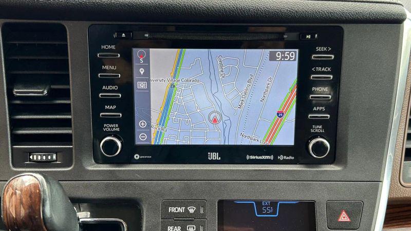 2018 Toyota Sienna Limited 7 Passenger