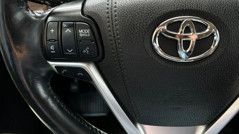 2018 Toyota Sienna Limited 7 Passenger