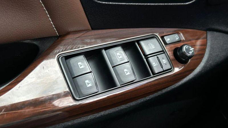 2018 Toyota Sienna Limited 7 Passenger