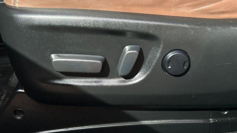 2018 Toyota Sienna Limited 7 Passenger
