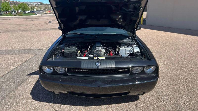2009 Dodge Challenger SRT8