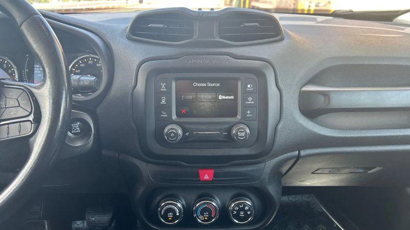 2017 Jeep Renegade Altitude FWD