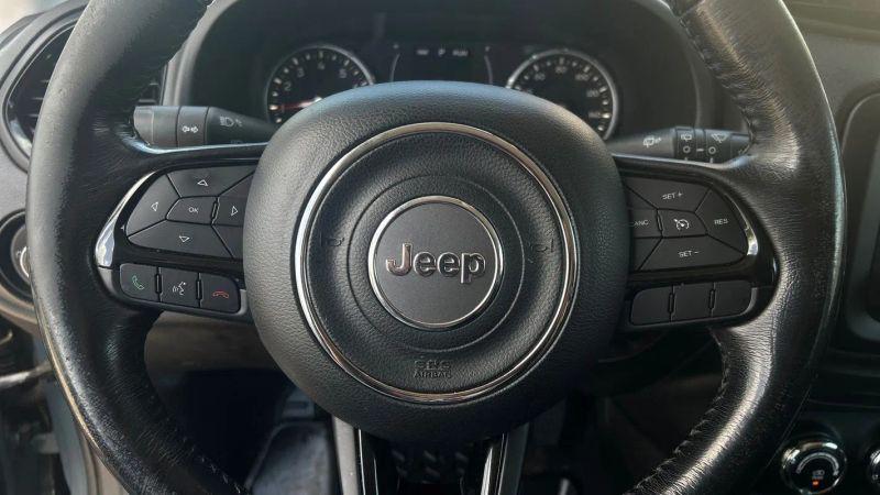 2017 Jeep Renegade Altitude FWD
