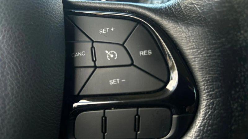 2017 Jeep Renegade Altitude FWD