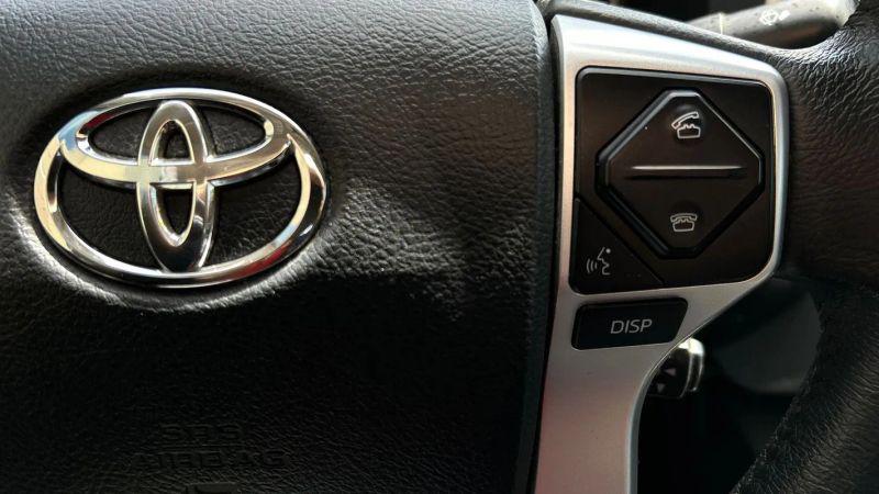 2015 Toyota Tundra Limited 5.7L V8