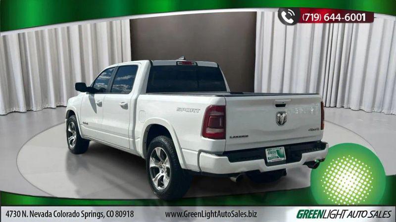 2020 Ram 1500 Laramie Crew Cab 4x4 5'7" Box