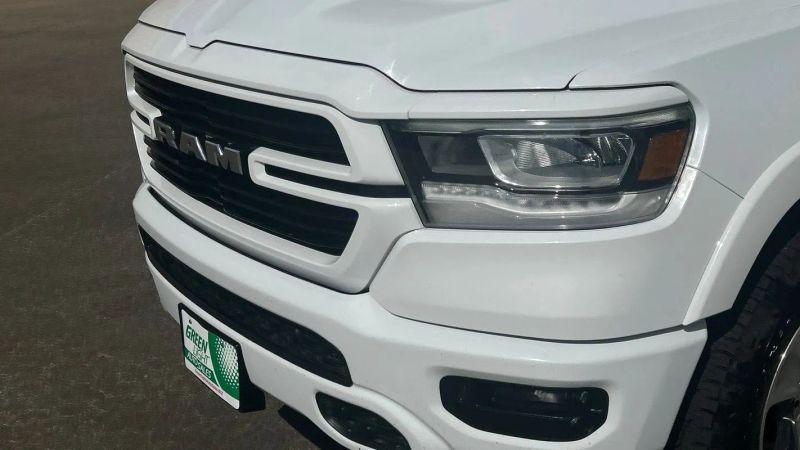 2020 Ram 1500 Laramie Crew Cab 4x4 5'7" Box