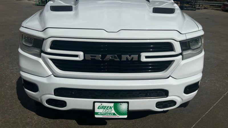 2020 Ram 1500 Laramie Crew Cab 4x4 5'7" Box