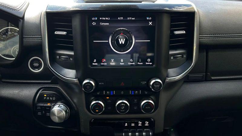 2020 Ram 1500 Laramie Crew Cab 4x4 5'7" Box