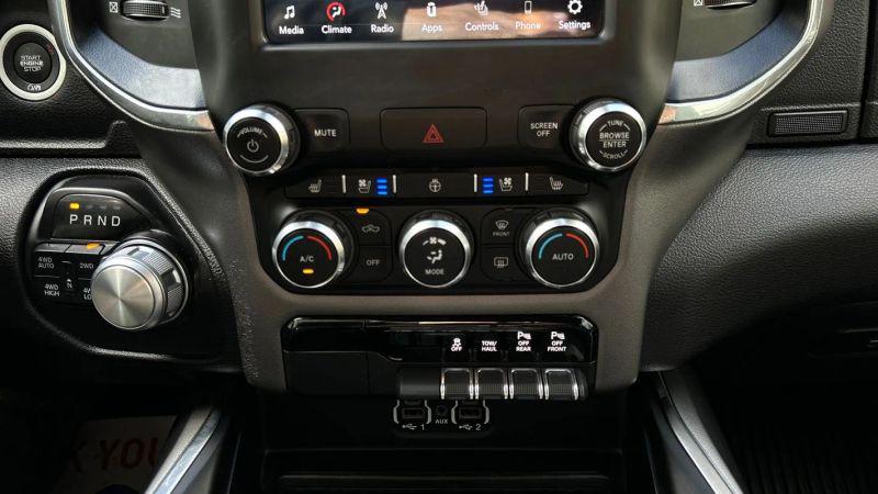 2020 Ram 1500 Laramie Crew Cab 4x4 5'7" Box
