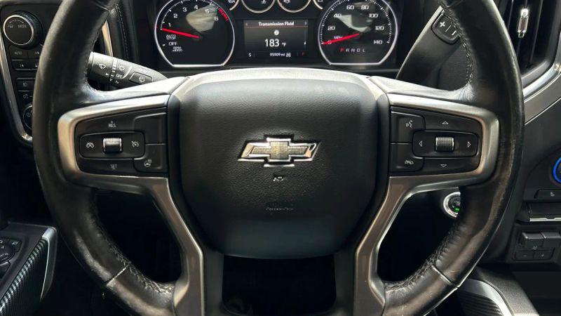 2021 Chevrolet Silverado 1500 4WD Crew Cab Short Bed RST