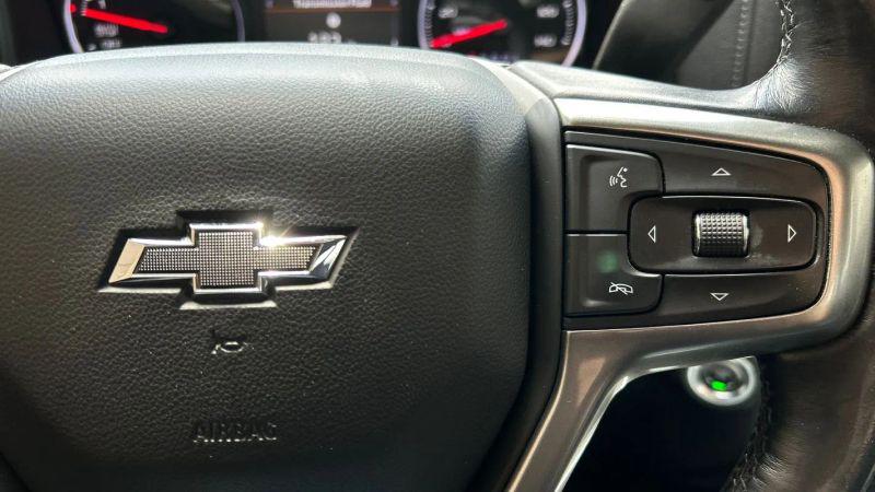 2021 Chevrolet Silverado 1500 4WD Crew Cab Short Bed RST