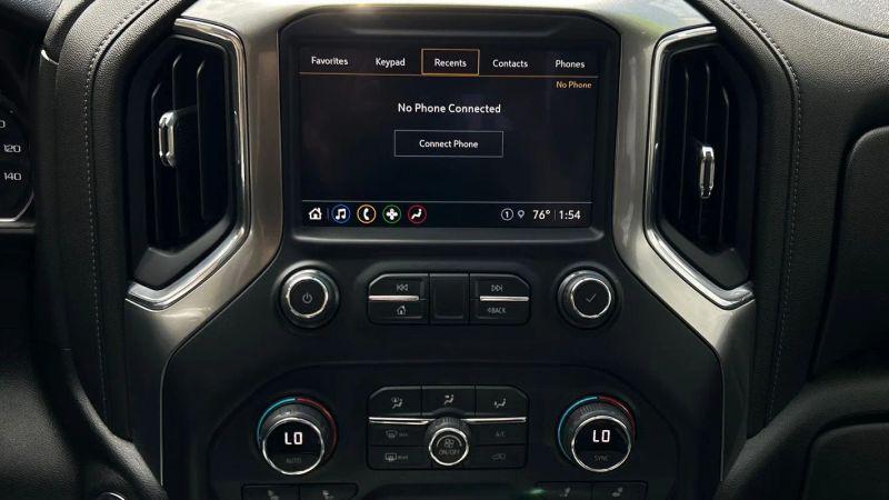 2021 Chevrolet Silverado 1500 4WD Crew Cab Short Bed RST