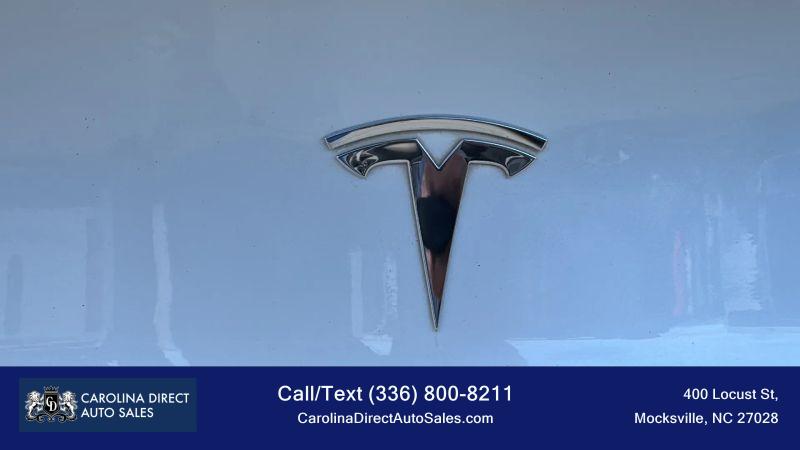 2022 Tesla Model 3 Long Range Dual Motor All-Wheel Drive